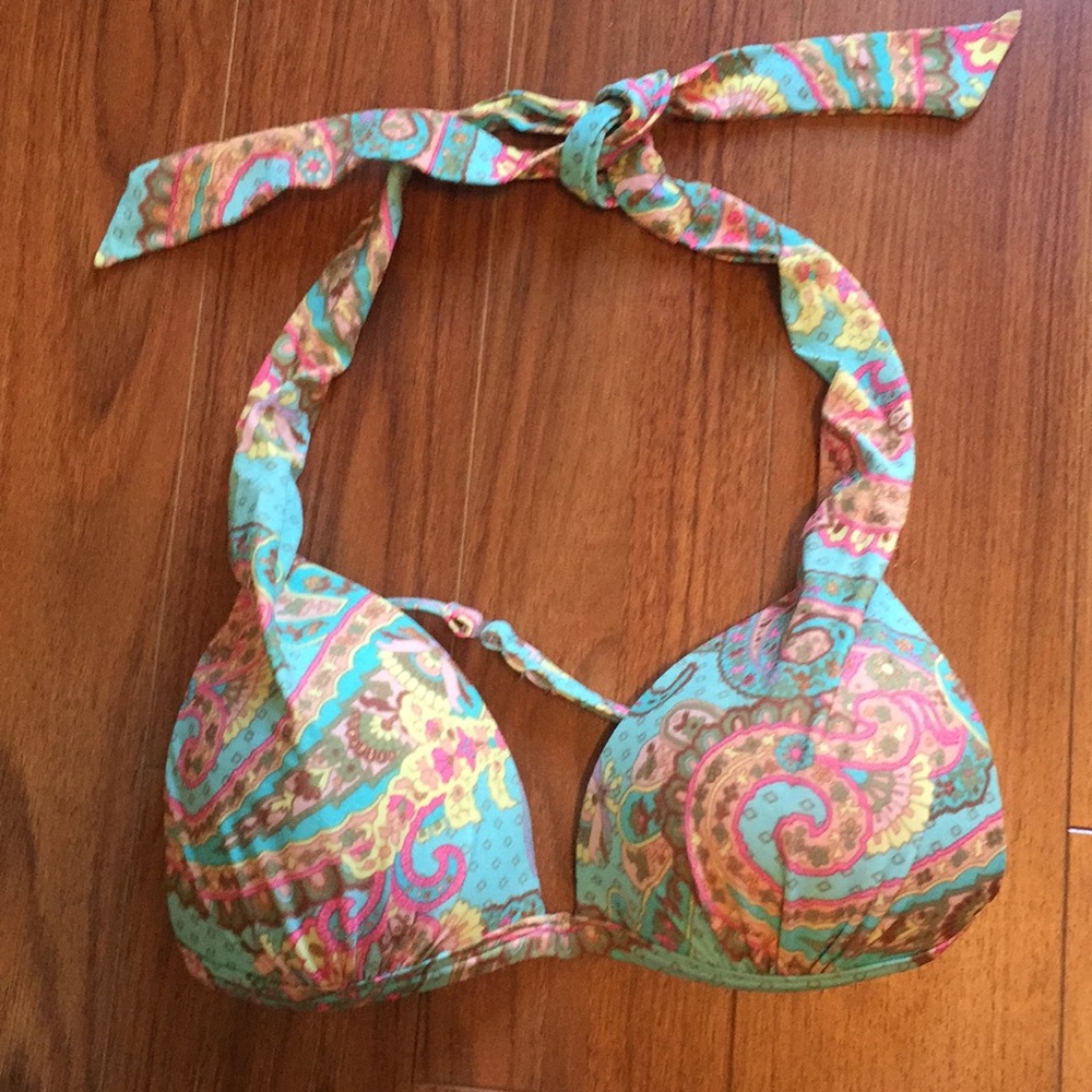 Bikini - Picture 6 of 8